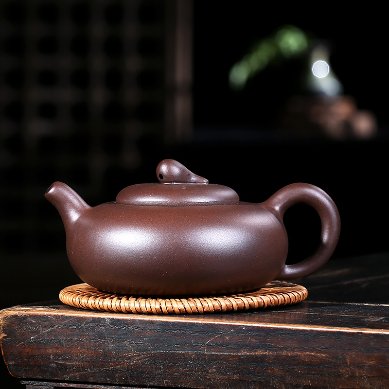 Чайник глиняный Бянь Ху #17, 260 мл.